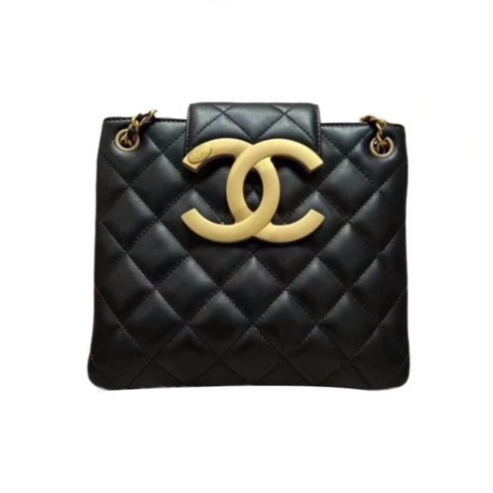 CHANEL Chanel 24C Early Spring Vacation Collection Big Logo Sheepskin Tote Bag